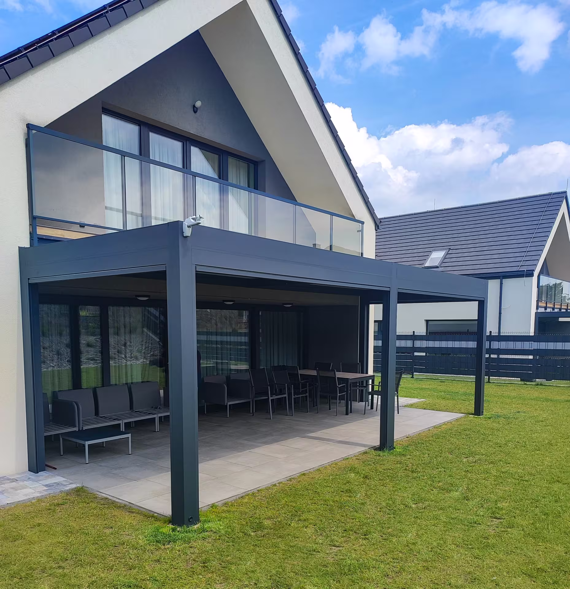 Cēsis — bioklimatiskā pergola